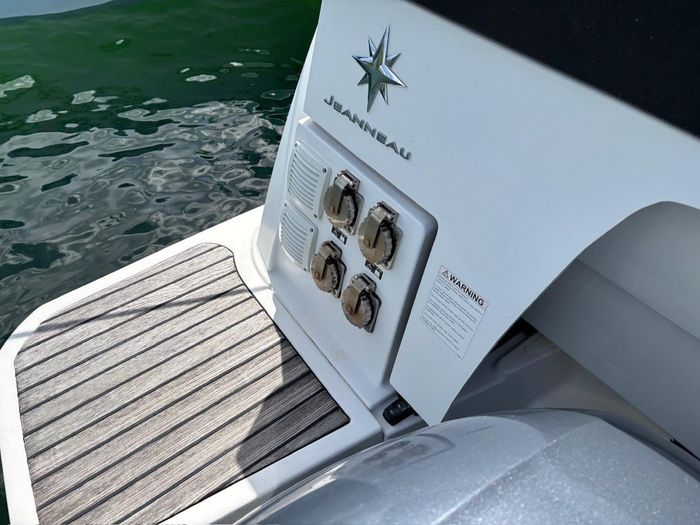 2022 Jeanneau NC895 Photo 7 sur 62