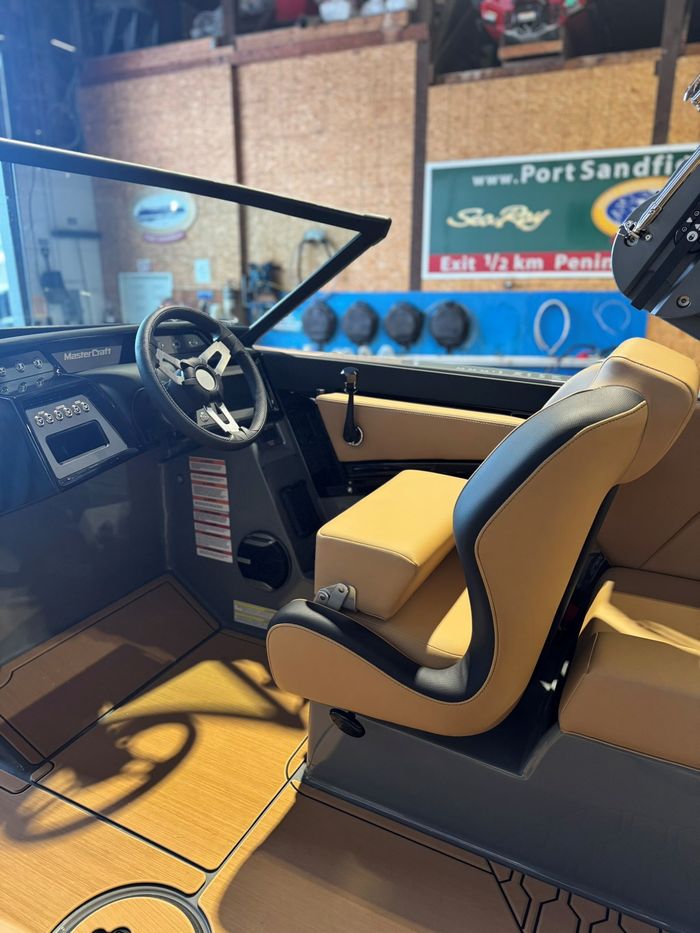 2026 MasterCraft NXT23 Photo 7 sur 12