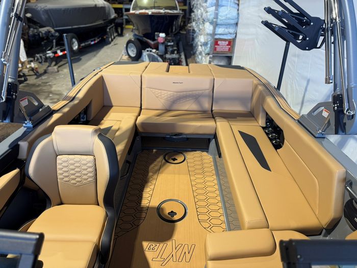 2026 MasterCraft NXT23 Photo 2 sur 12