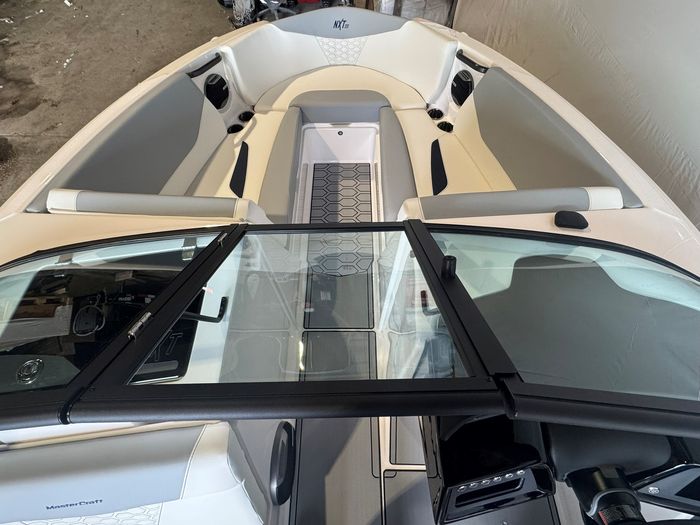 2026 MasterCraft NXT23 Photo 8 sur 13