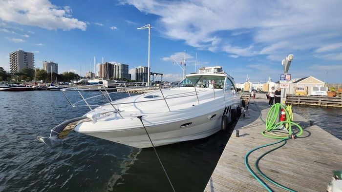 2007 Sea Ray 480 Sundancer MC Photo 3 of 41