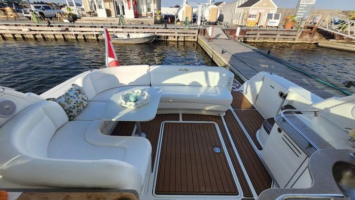 2007 Sea Ray 480 Sundancer MC Photo 18 of 41
