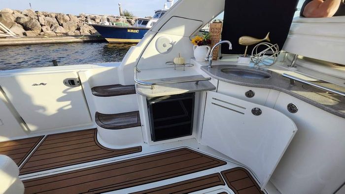 2007 Sea Ray 480 Sundancer MC Photo 14 of 41