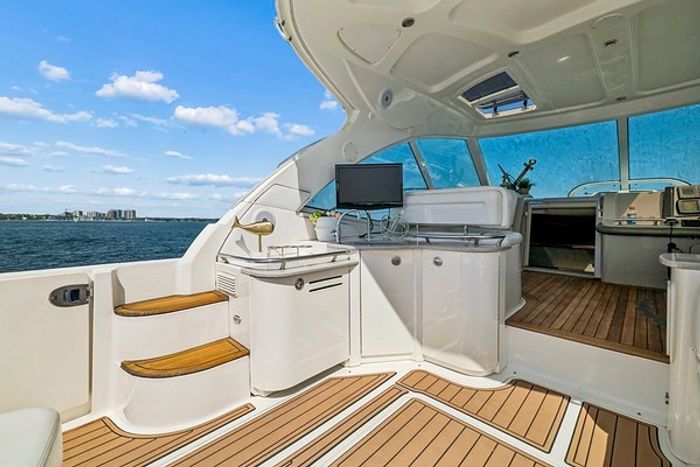 2007 Sea Ray 480 Sundancer MC Photo 31 of 63