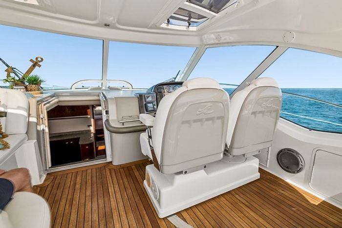 2007 Sea Ray 480 Sundancer MC Photo 19 of 63