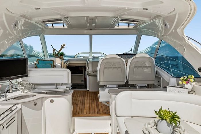 2007 Sea Ray 480 Sundancer MC Photo 23 of 63