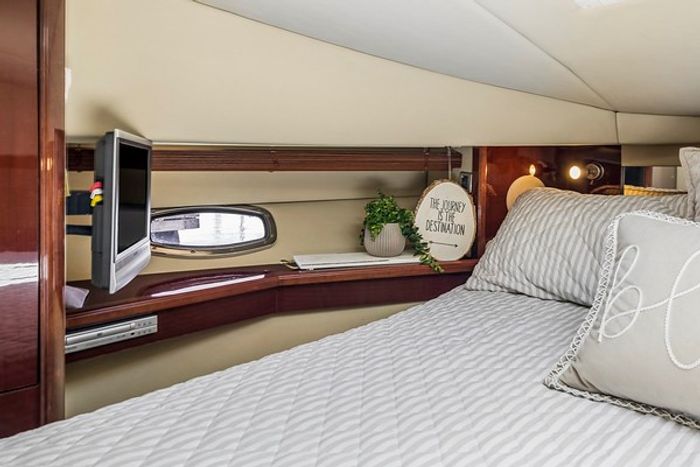 2007 Sea Ray 480 Sundancer MC Photo 52 of 63