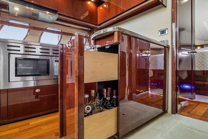 2007 Sea Ray 480 Sundancer MC Photo 45 of 63
