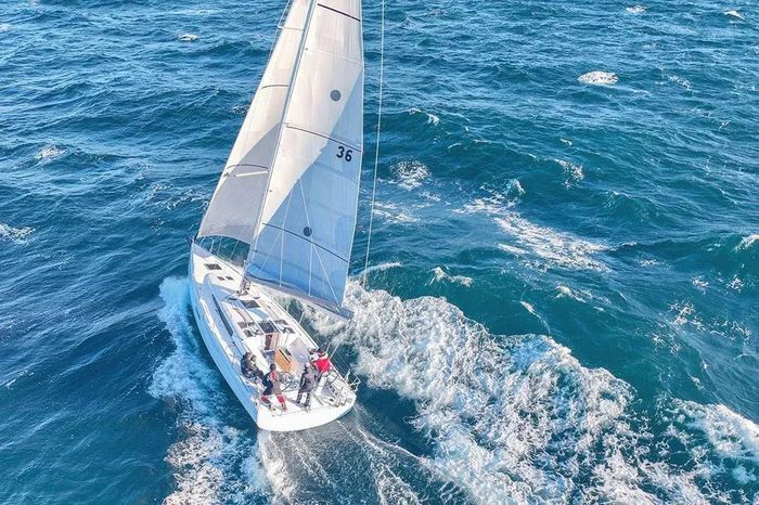 2025 Beneteau First 36 Photo 3 of 9