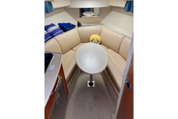 2005 Bayliner 245 Photo 8 of 15