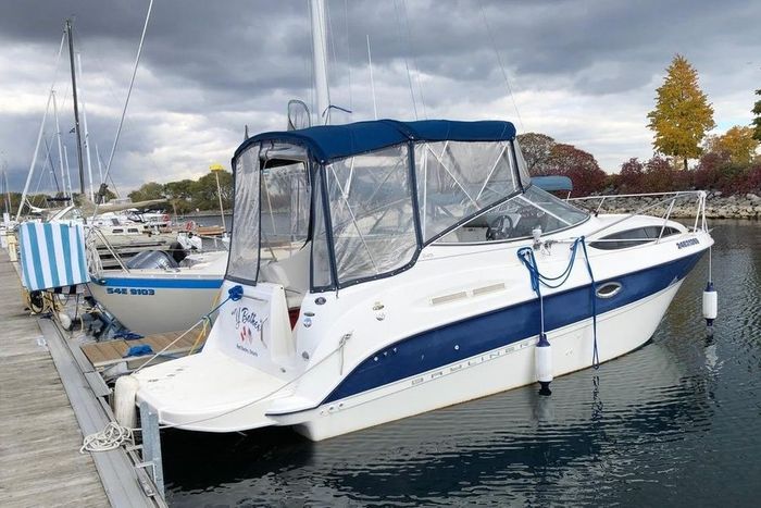 2005 Bayliner 245 Photo 1 of 15