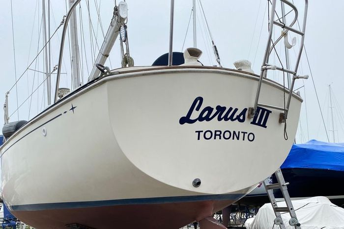 1976 C&C 30 Sloop MK1 Photo 2 of 13