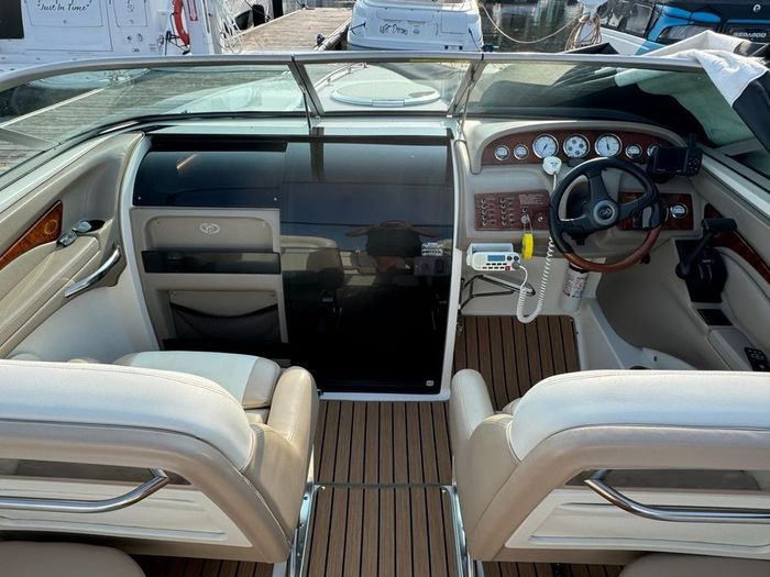 2002 Cobalt 263 Photo 10 of 17