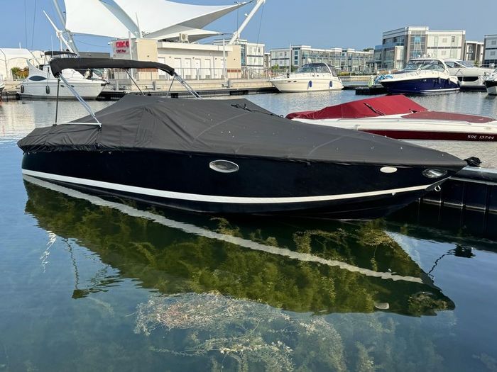 2002 Cobalt 263 Photo 1 of 17