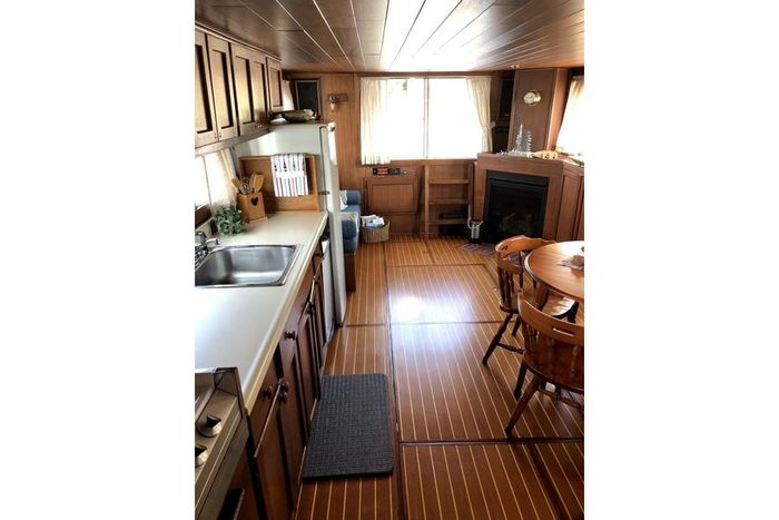 1981 Holiday Mansion 450 Coastal Commander Photo 16 of 18