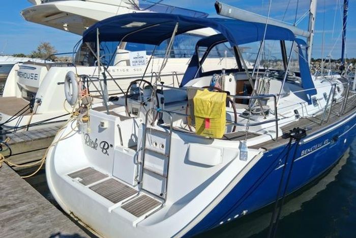 2006 Beneteau 473 Photo 6 of 22