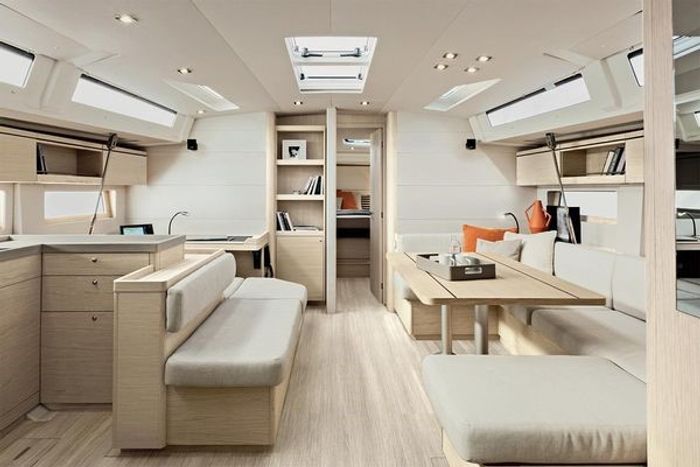 2026 Beneteau Oceanis 52 Photo 6 of 12