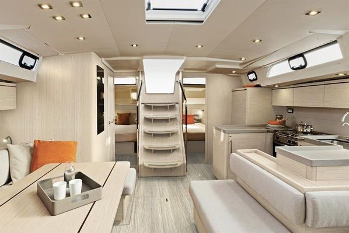 2026 Beneteau Oceanis 52 Photo 5 of 12