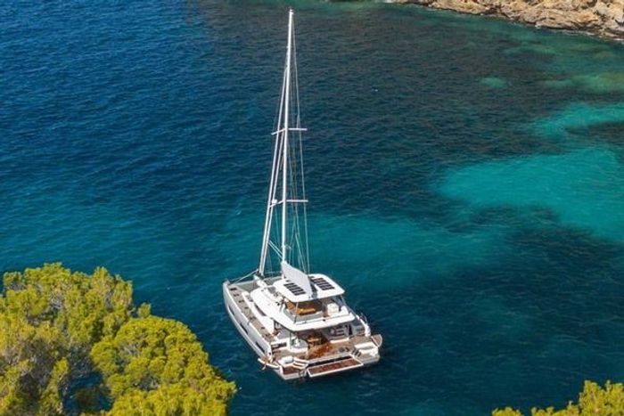 2025 Lagoon 60 Photo 5 of 18