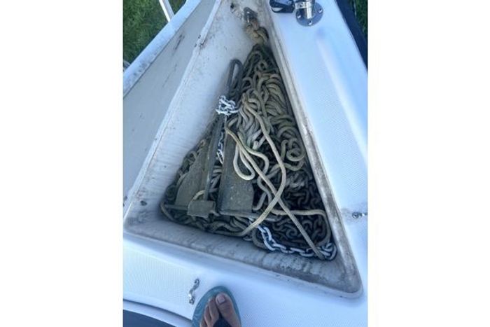 1998 MacGregor 26X Powersailer Photo 7 of 14