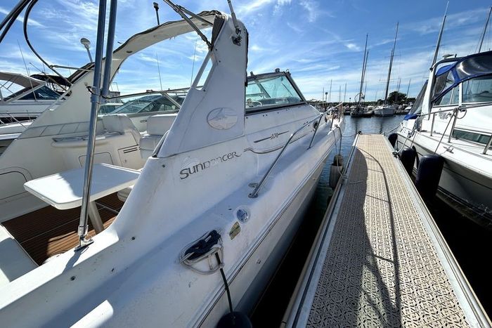 1997 Sea Ray 330 Sundancer Photo 7 of 29