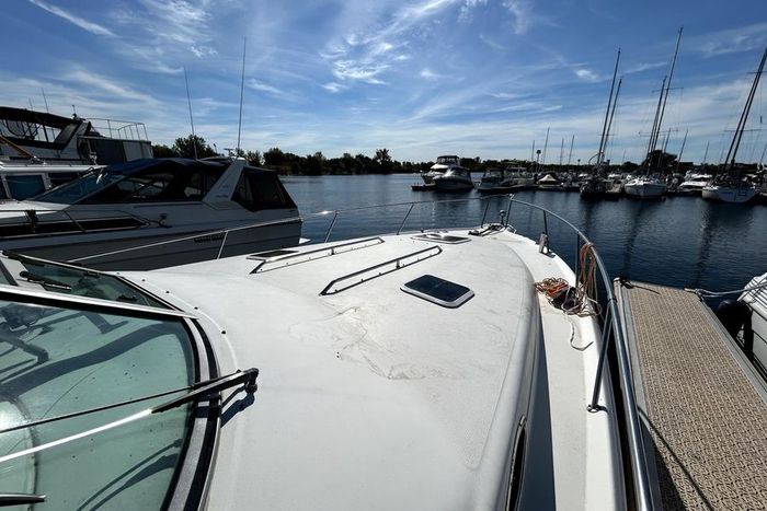 1997 Sea Ray 330 Sundancer Photo 6 of 29