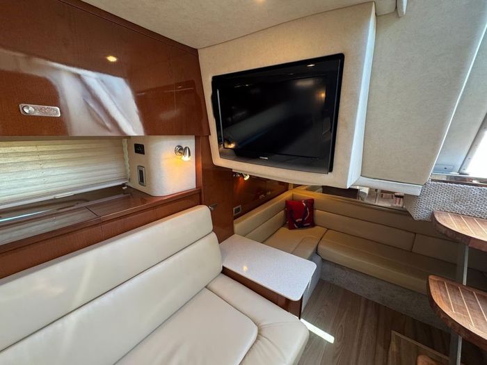 2010 Sea Ray 370 Sundancer Photo 22 sur 27