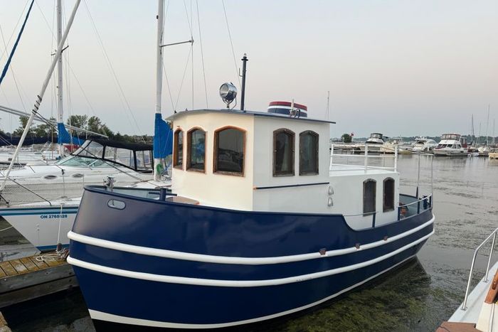 1987 Tugboat 28 Photo 1 of 14