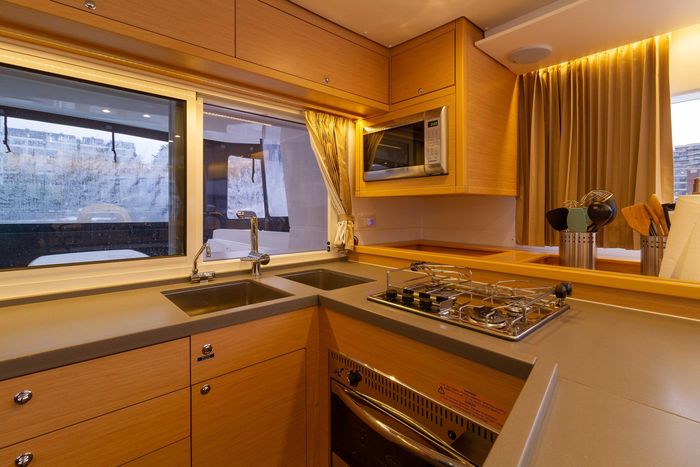2019 Lagoon 450F Photo 43 of 92