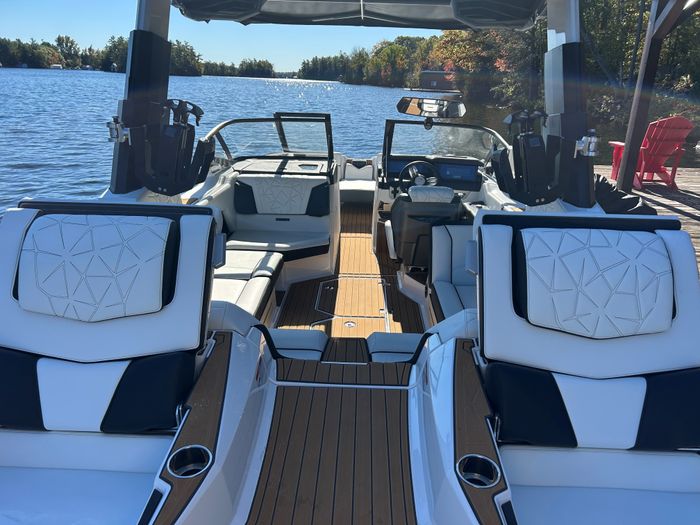 2023 NAUTIQUE G23 PARAGON Photo 8 of 9