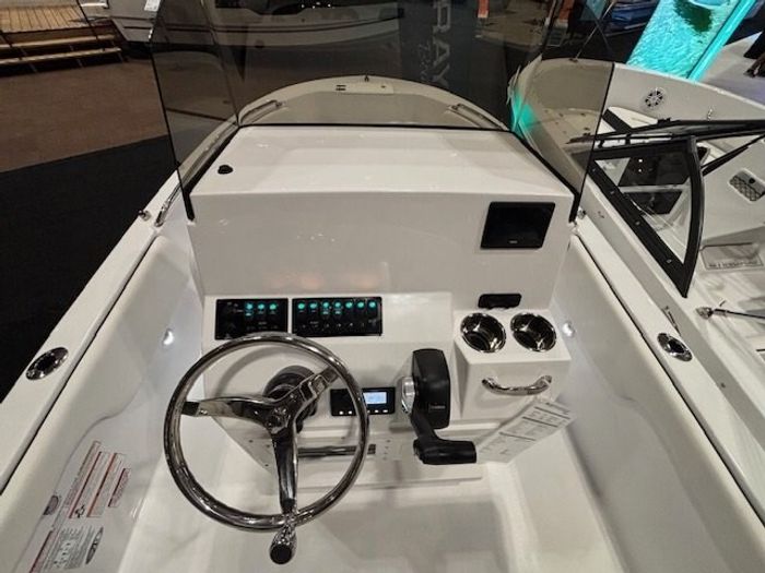 2026 Stingray 173CC Photo 5 sur 20
