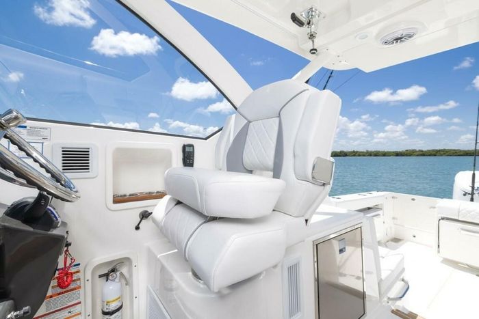 2026 Pursuit Photo 6 of 24