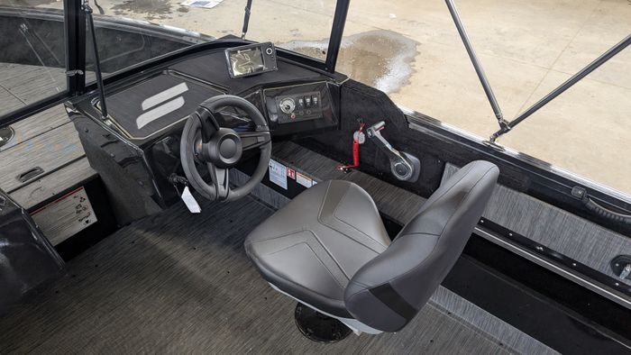 2026 Starcraft Starfire 166 Dual Console Blackout w/ Suzuki DF60 Photo 14 sur 23