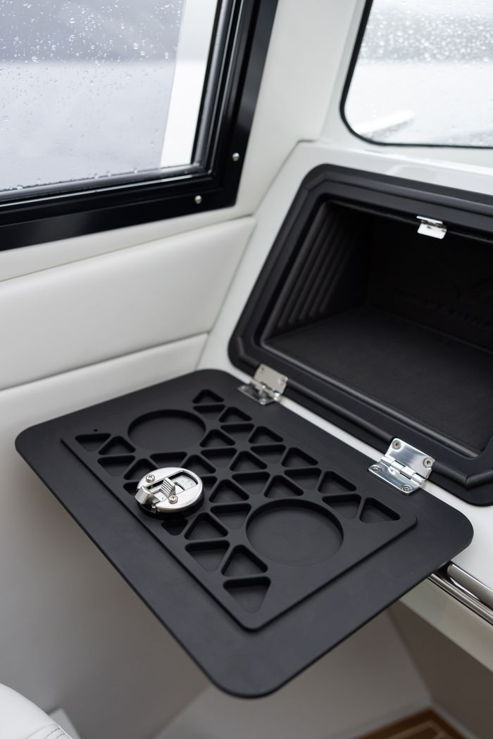 2025 Jasper Marine Defender 22 - Open Bow Photo 8 of 9