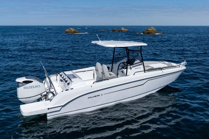 2026 Beneteau Flyer 8 SPACEdeck Photo 2 of 9