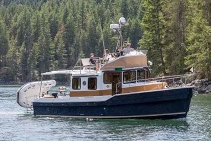 2026 Ranger Tugs R-31 CB Photo 2 sur 21