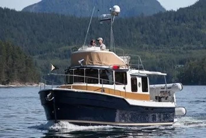 2026 Ranger Tugs R-31 CB Photo 3 sur 21