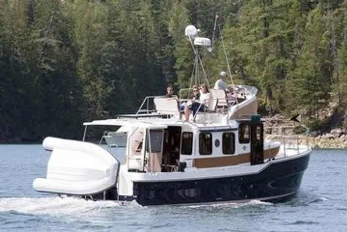 2026 Ranger Tugs R-31 CB Photo 4 sur 21