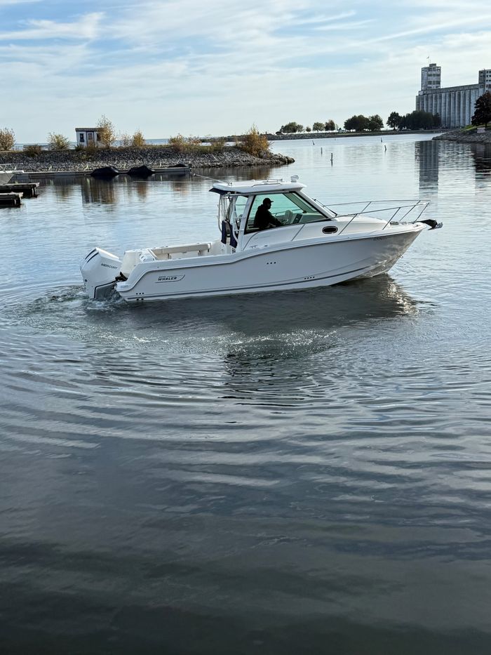 2026 Boston Whaler 285 Conquest Photo 1 of 11