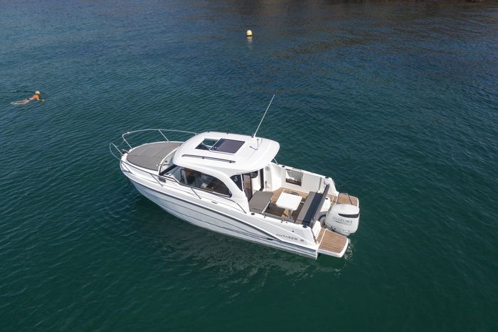 2026 Beneteau Antares 8 Photo 3 of 30