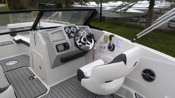 2026 Starcraft SVX 190 Full Windshield Deck Boat in Black with a  Photo 16 of 35