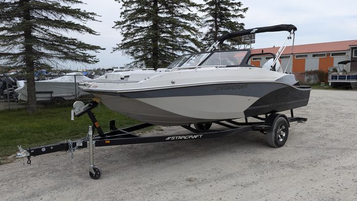 2026 Starcraft SVX 190 Full Windshield Deck Boat in Black with a  Photo 2 of 35