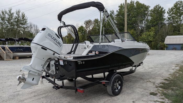 2026 Starcraft SVX 190 Full Windshield Deck Boat in Black with a  Photo 6 of 35