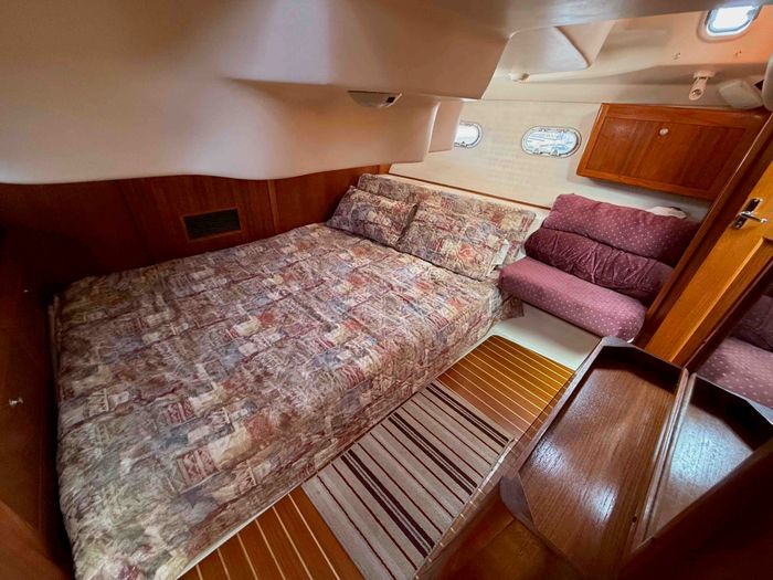 2002 Hunter 410 Photo 17 sur 33