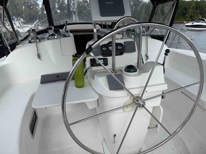 2002 Hunter 410 Photo 3 sur 33
