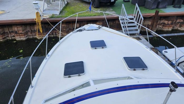 1986 Trojan F36 Photo 6 of 19