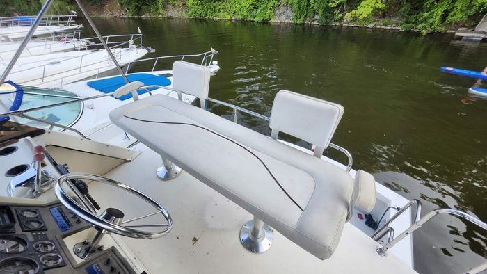 1986 Trojan F36 Photo 8 of 19