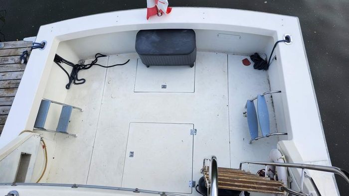 1986 Trojan F36 Photo 7 of 19