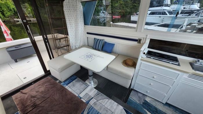 1986 Trojan F36 Photo 15 of 19