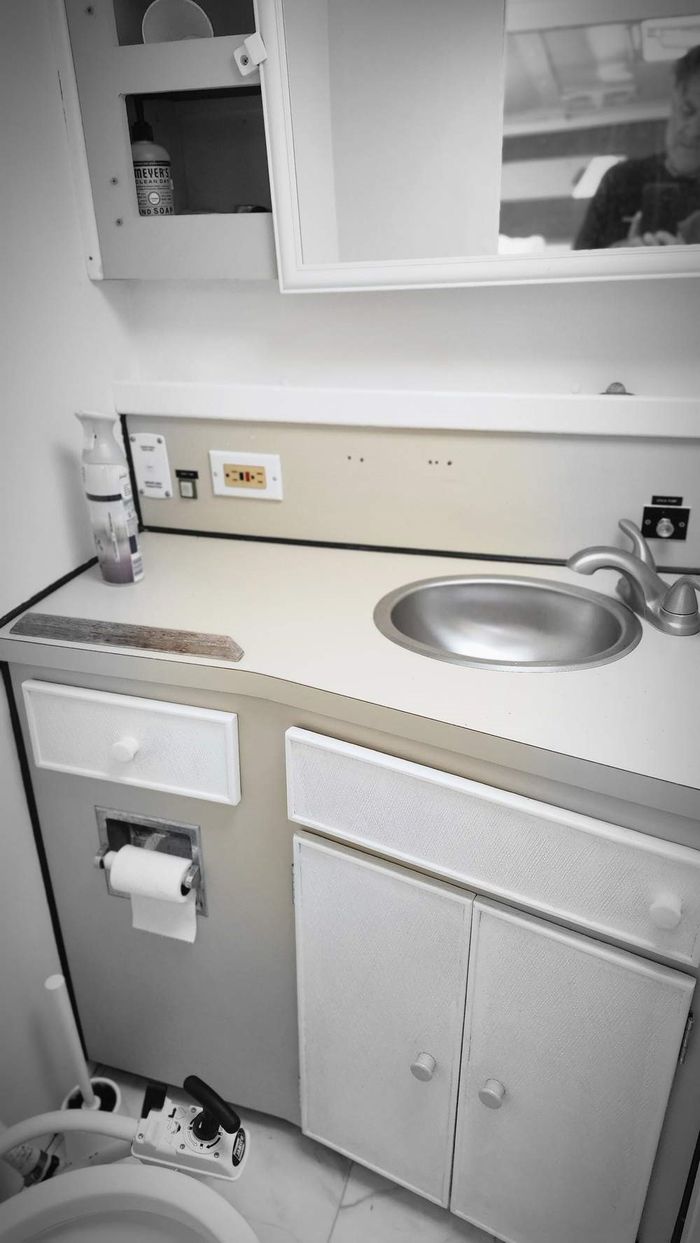 1986 Trojan F36 Photo 18 of 19